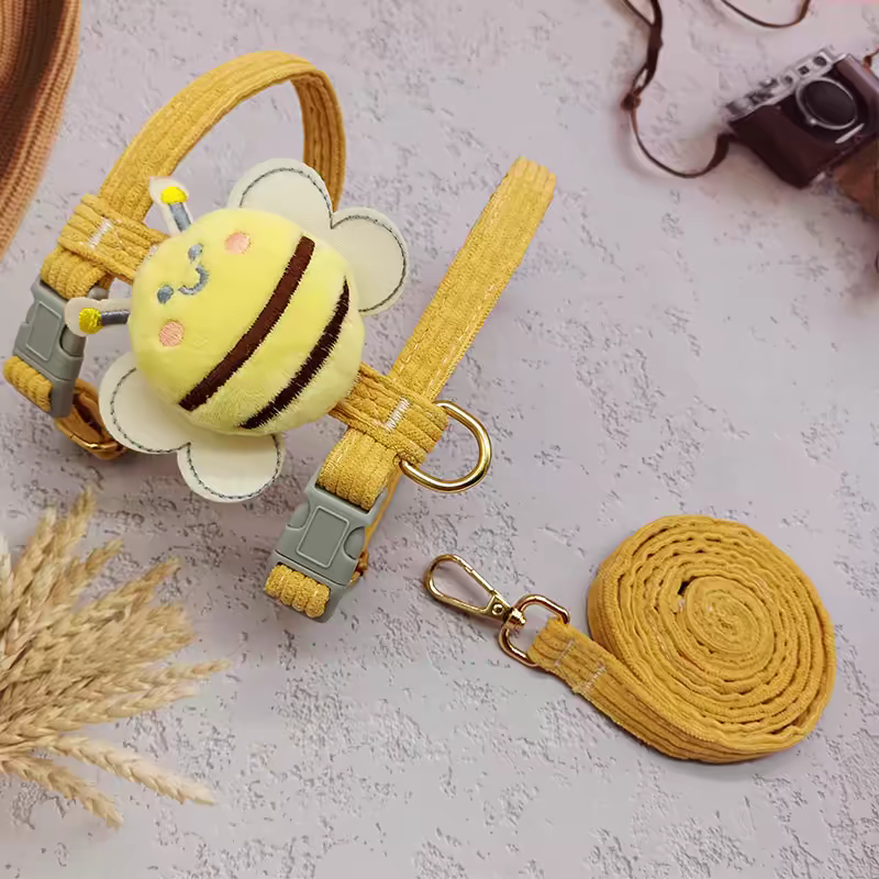 Bee Shape Cat Harness Traction Rope